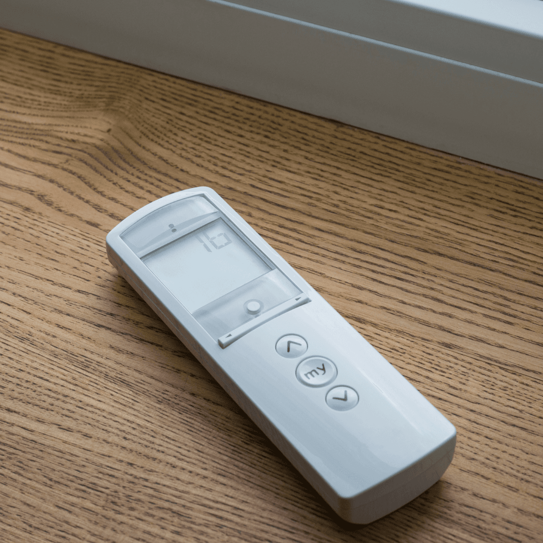 Remote housing plastic component by B-Pen Plastic